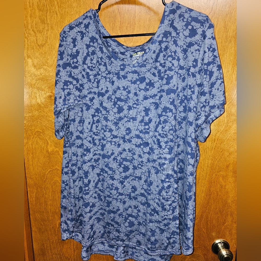 Tek Gear Blue Multi Shade Short Sleeve Top/Tee - Size 2X